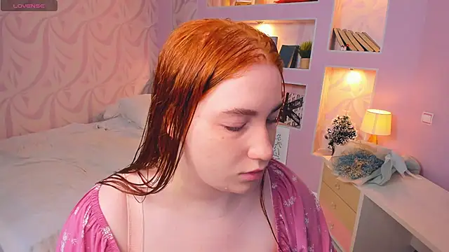 EthalCarlsqq online show from July 10, 2026, 5:07 am