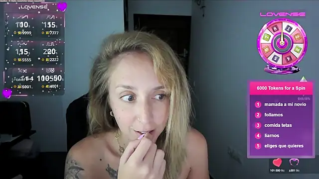 violetofsecret online show from September 9, 2025, 9:46 pm