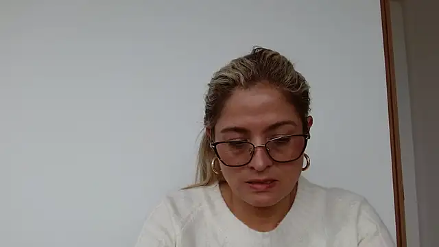 linda-mature43 online show from September 30, 2025, 5:52 pm