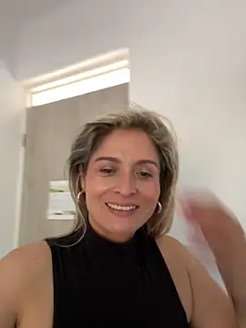 linda-mature43 online show from September 28, 2025, 4:47 pm