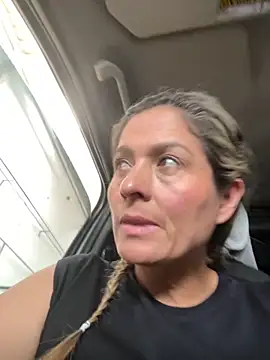 linda-mature43 online show from November 8, 2025, 3:48 pm