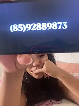 jhennyfer online show from February 24, 2026, 6:14 am