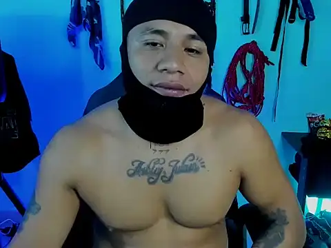 Snapshot of zeus_7777 chatting on November 6, 2025, 10:19 am zeus 7777 online show from November 6, 2025, 10:19 am