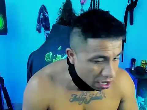 Snapshot of zeus_7777 chatting on November 15, 2025, 11:03 am zeus 7777 online show from November 15, 2025, 11:03 am