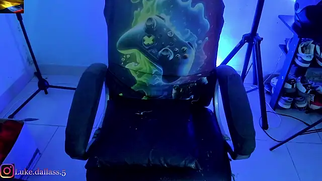 Snapshot of zeus_7777 chatting on February 12, 2026, 7:41 am zeus 7777 online show from February 12, 2026, 7:41 am