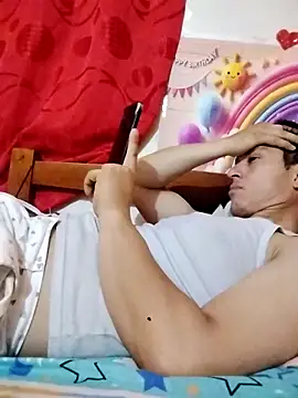 Snapshot of Franswat95 chatting on April 6, 2026, 2:29 am Franswat95 online show from April 6, 2026, 2:29 am