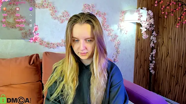 Rina Panic online show from October 15, 2025, 1:04 am