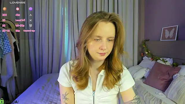 Snapshot of Rina_Panic chatting on May 15, 2026, 1:03 am Rina Panic online show from May 15, 2026, 1:03 am