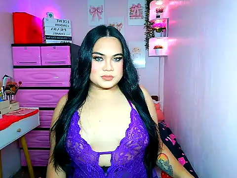 Snapshot of YourThicc_bella chatting on July 11, 2026, 4:51 pm YourThicc bella online show from July 11, 2026, 4:51 pm