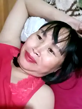 Snapshot of maple694 chatting on November 4, 2025, 12:31 pm maple694 online show from November 4, 2025, 12:31 pm