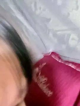 Snapshot of maple694 chatting on October 9, 2025, 2:06 pm maple694 online show from October 9, 2025, 2:06 pm