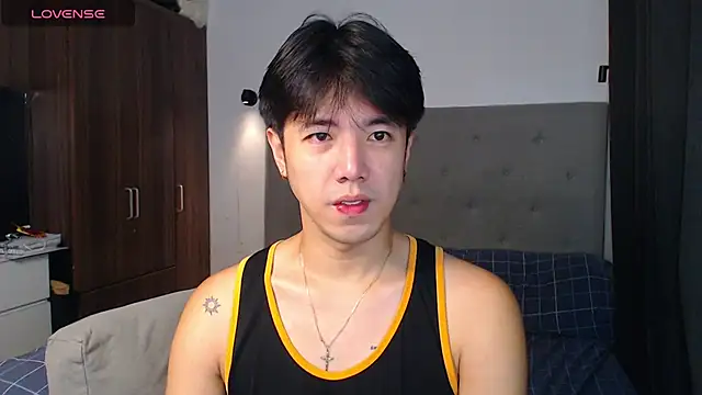 Addictiveboi online show from November 13, 2025, 1:20 am