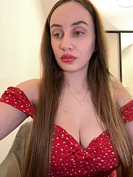 Snapshot of Maribelle_Vinnie chatting on February 7, 2026, 5:43 pm Maribelle Vinnie online show from February 7, 2026, 5:43 pm