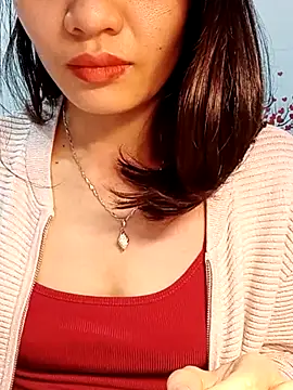 Hinna x online show from March 6, 2026, 8:59 pm