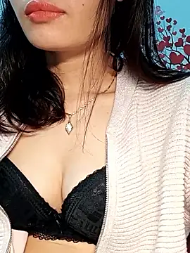 Hinna x online show from January 18, 2026, 8:23 pm