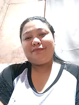 Perfect smile01 online show from March 28, 2026, 9:54 am