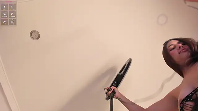 Snapshot of spicymonroe chatting on October 25, 2025, 9:48 pm spicymonroe online show from October 25, 2025, 9:48 pm