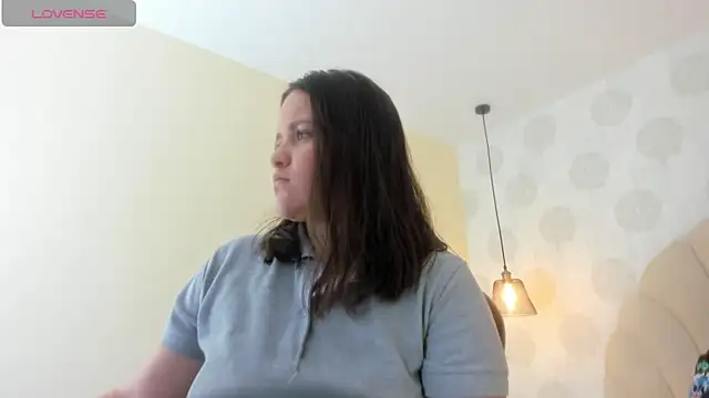 GIANAMILLER6 online show from March 13, 2026, 12:10 pm