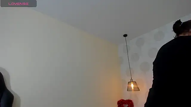 GIANAMILLER6 online show from April 16, 2026, 12:06 pm