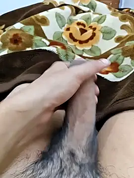 KaranSingh0m online show from February 6, 2026, 6:04 pm