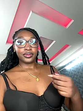 YallianaBrooks online show from December 2, 2025, 7:26 pm