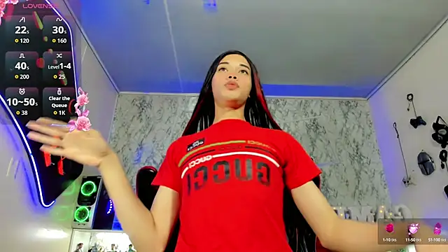 Madison Mujica online show from October 7, 2025, 11:11 am