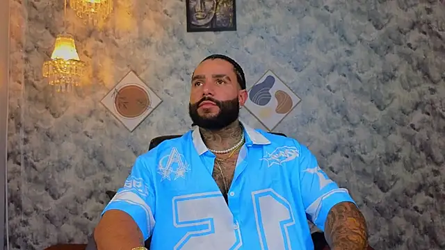 Apolo rousse1 online show from December 14, 2025, 9:20 pm