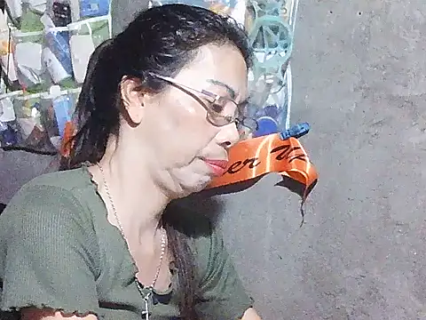 Snapshot of Mayumie05 chatting on December 1, 2025, 8:26 am Mayumie05 online show from December 1, 2025, 8:26 am