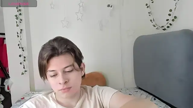 Felix art online show from October 3, 2025, 7:04 pm