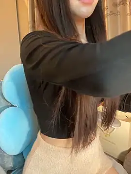 Snapshot of Dior_baby chatting on February 6, 2026, 3:35 am Dior baby online show from February 6, 2026, 3:35 am