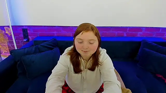 KattyRose8 online show from November 29, 2025, 6:41 pm