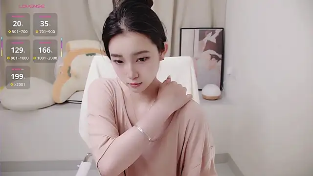 Snapshot of seoYuki chatting on November 15, 2025, 7:12 am seoYuki online show from November 15, 2025, 7:12 am