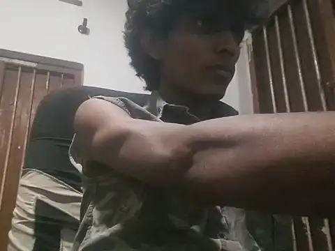 Snapshot of Ashy2001 chatting on September 11, 2025, 5:51 am Ashy2001 online show from September 11, 2025, 5:51 am