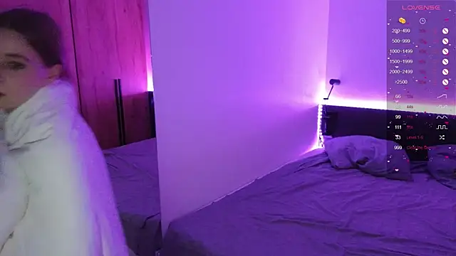 Snapshot of taddy_shy chatting on October 20, 2025, 8:20 pm taddy shy online show from October 20, 2025, 8:20 pm