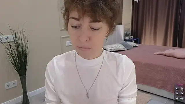 daniellia  online show from October 12, 2025, 9:10 am