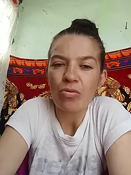 Snapshot of alinaalinutzq chatting on May 20, 2026, 11:18 am alinaalinutzq online show from May 20, 2026, 11:18 am