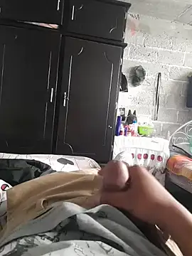 jann1900 online show from January 14, 2026, 10:46 pm