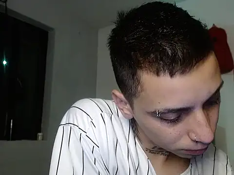 xalejo max online show from October 19, 2025, 11:07 pm