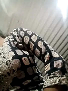 Hot siiii online show from October 4, 2025, 2:07 pm