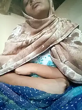 Hot siiii online show from November 2, 2025, 2:05 am