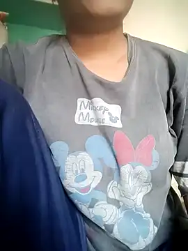 Hot siiii online show from September 13, 2025, 2:22 am