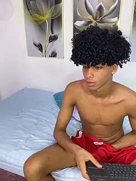 Violet Dream2 online show from March 26, 2026, 9:02 pm