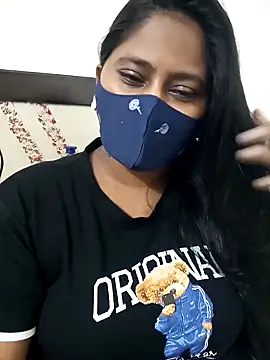 Snapshot of Shy_Peehu chatting on October 2, 2025, 8:23 pm Shy Peehu online show from October 2, 2025, 8:23 pm