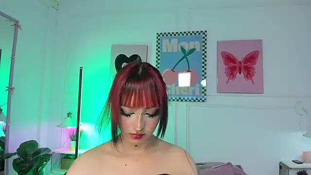 Zoe Lynch  online show from March 4, 2026, 11:51 am