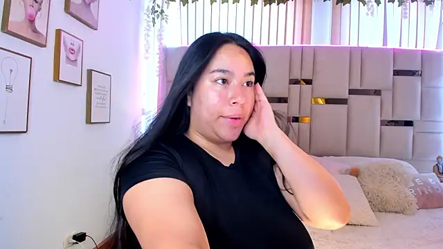 Snapshot of Zoey_thompson chatting on March 3, 2026, 8:16 pm Zoey thompson online show from March 3, 2026, 8:16 pm