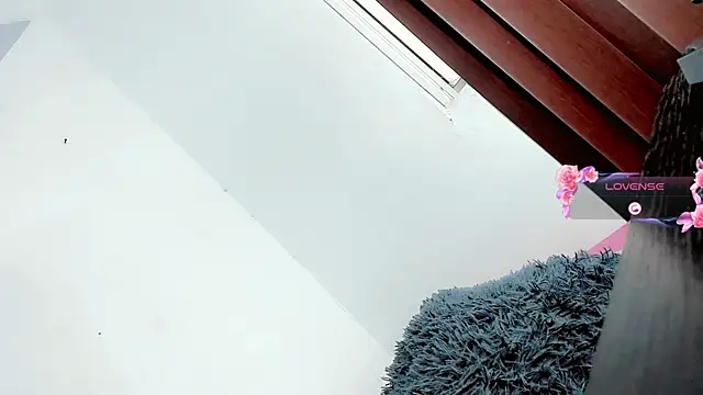 baby rous online show from October 7, 2025, 12:17 pm