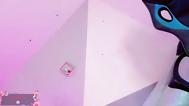 baby rous online show from November 20, 2025, 1:23 pm