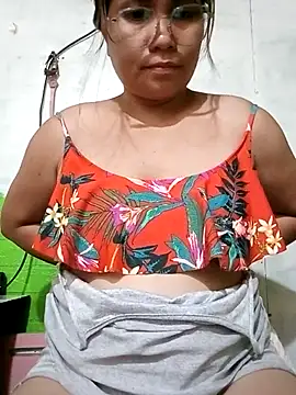 Bianca0516 online show from December 16, 2025, 10:19 am