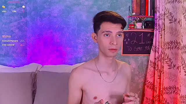 Snapshot of VicenteFerrer chatting on October 2, 2025, 2:59 am VicenteFerrer online show from October 2, 2025, 2:59 am