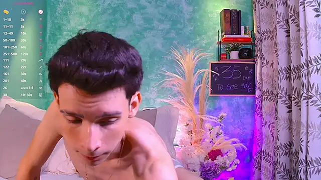 Snapshot of VicenteFerrer chatting on September 19, 2025, 12:03 am VicenteFerrer online show from September 19, 2025, 12:03 am